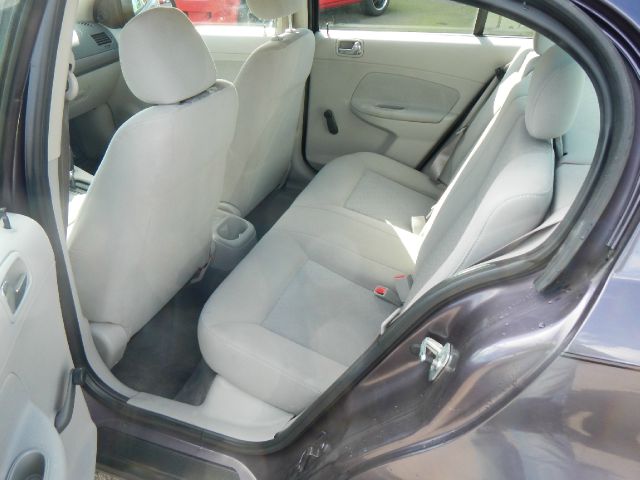 Chevrolet Cobalt 2006 photo 2