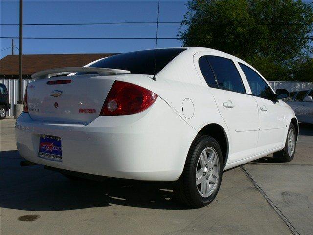 Chevrolet Cobalt 2006 photo 2