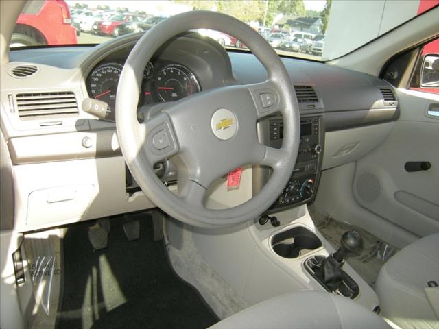 Chevrolet Cobalt 2006 photo 2