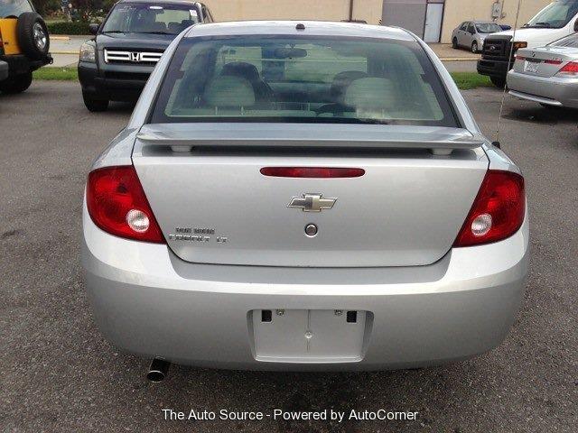 Chevrolet Cobalt 2006 photo 3