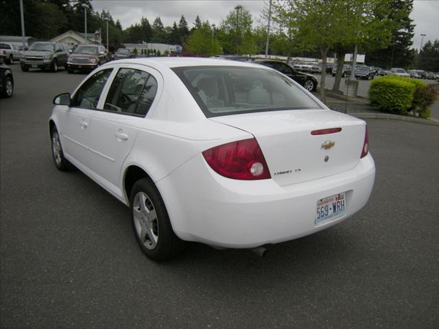 Chevrolet Cobalt 2006 photo 2