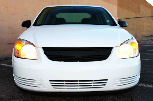 Chevrolet Cobalt 2006 photo 2