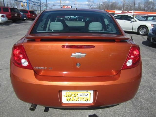 Chevrolet Cobalt 2006 photo 3