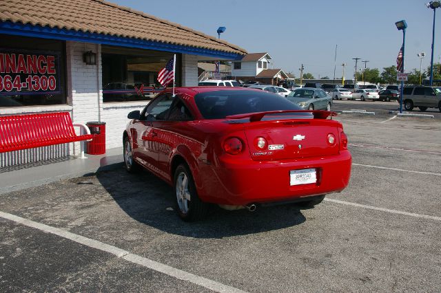 Chevrolet Cobalt 2006 photo 2