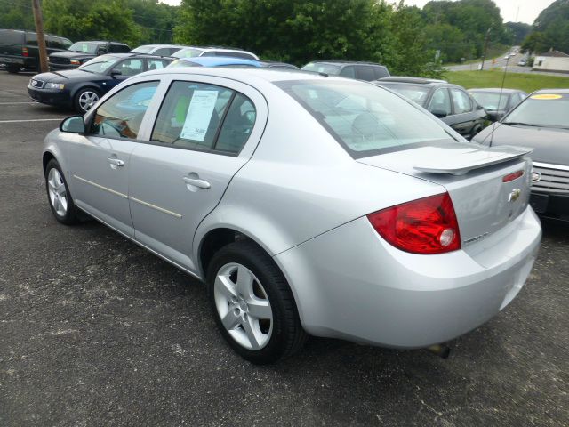 Chevrolet Cobalt 2007 photo 3