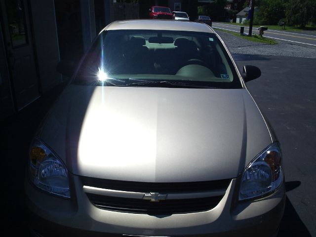 Chevrolet Cobalt 3.2 Sedan 4dr Sedan
