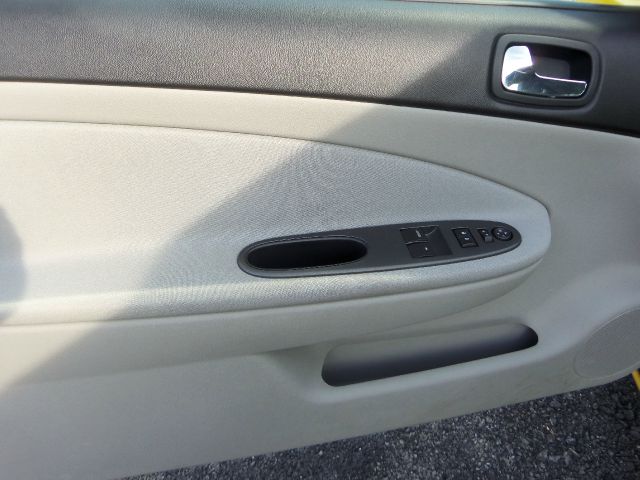 Chevrolet Cobalt 216 Coupe