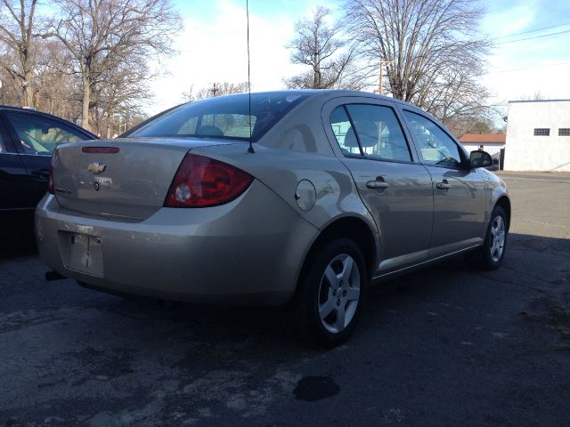 Chevrolet Cobalt 2007 photo 2