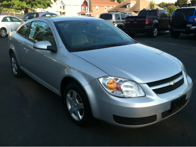 Chevrolet Cobalt 216 Coupe