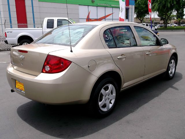 Chevrolet Cobalt 2007 photo 3