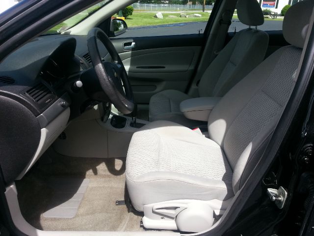 Chevrolet Cobalt 2008 photo 3