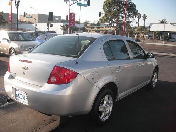 Chevrolet Cobalt 2008 photo 3