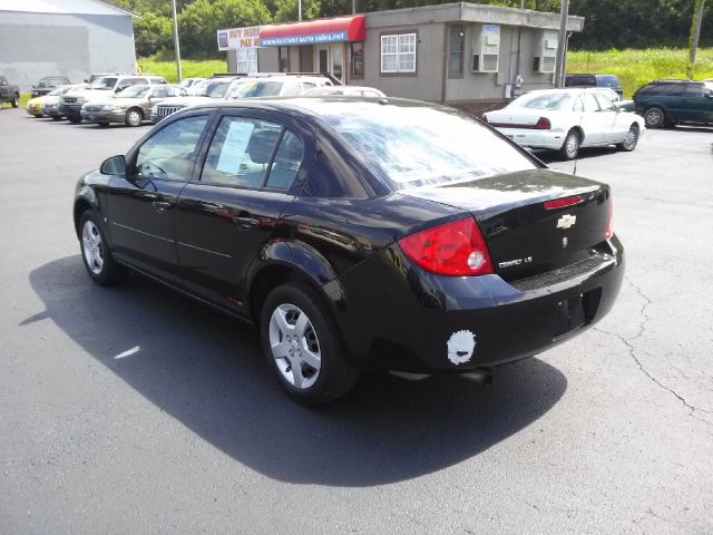 Chevrolet Cobalt 2008 photo 2