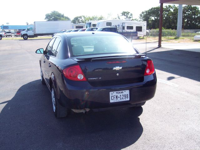 Chevrolet Cobalt 2008 photo 2