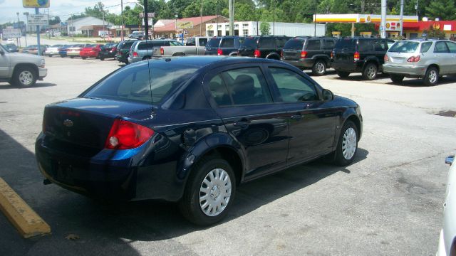 Chevrolet Cobalt 3.2 Sedan 4dr Sedan