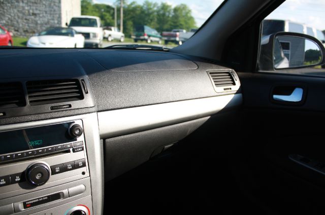 Chevrolet Cobalt 2008 photo 17