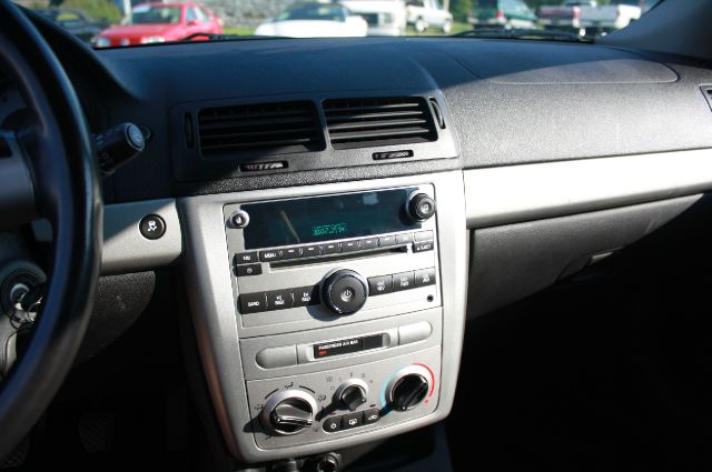 Chevrolet Cobalt 2008 photo 18
