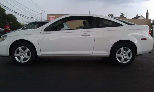 Chevrolet Cobalt 2008 photo 3
