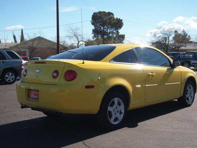 Chevrolet Cobalt 2008 photo 4