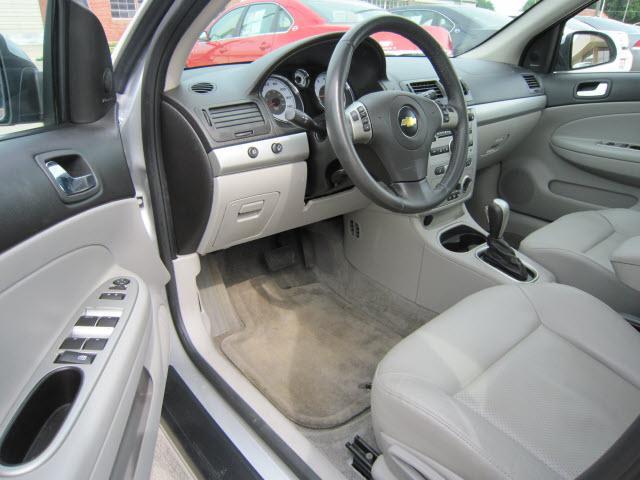 Chevrolet Cobalt 2009 photo 2