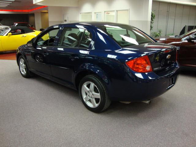 Chevrolet Cobalt 2009 photo 2