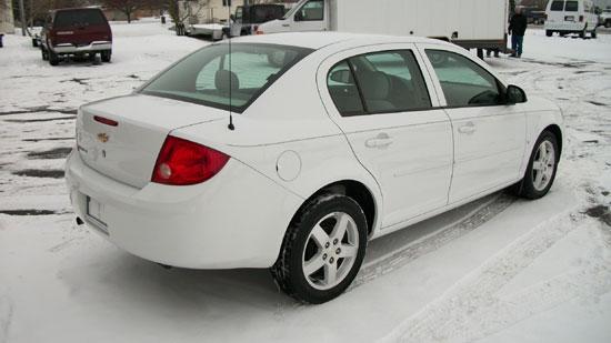 Chevrolet Cobalt 2009 photo 3