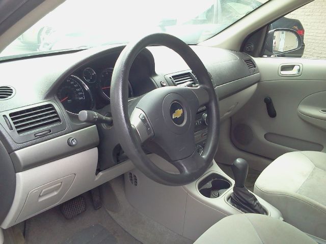 Chevrolet Cobalt 2009 photo 4