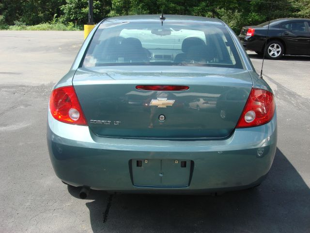 Chevrolet Cobalt 2009 photo 2