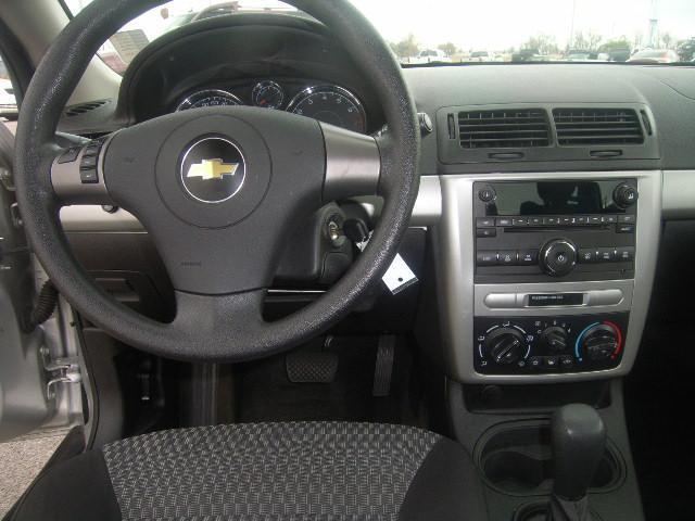Chevrolet Cobalt 2009 photo 2