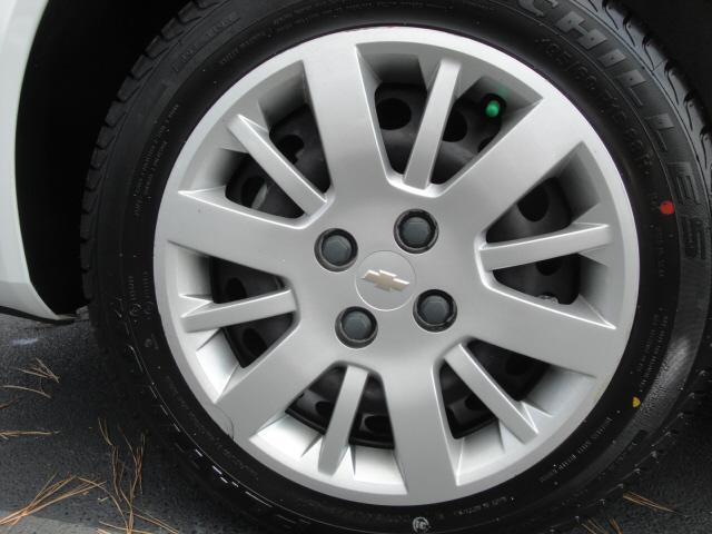 Chevrolet Cobalt 2009 photo 3