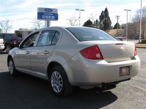 Chevrolet Cobalt 2009 photo 4