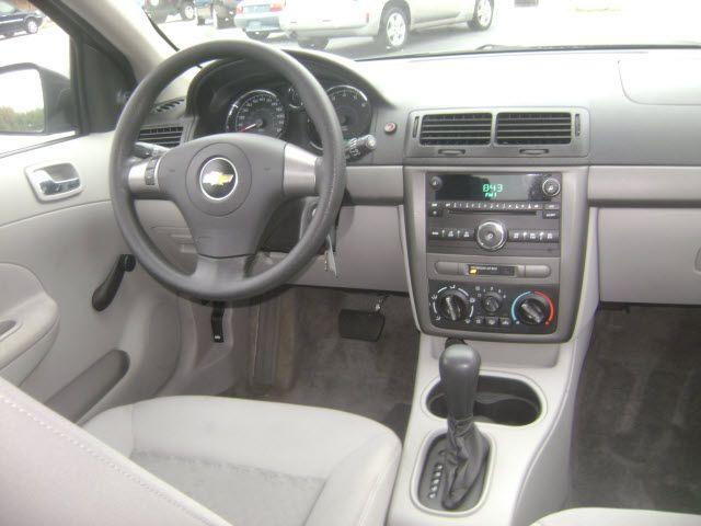 Chevrolet Cobalt 2009 photo 2