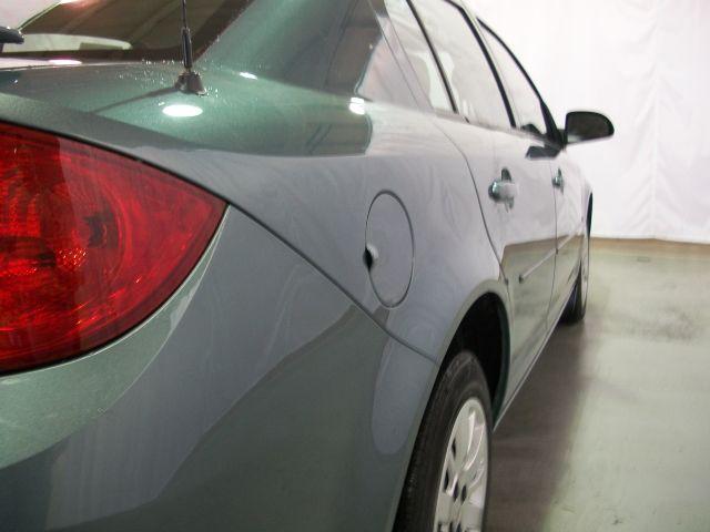 Chevrolet Cobalt 2009 photo 4