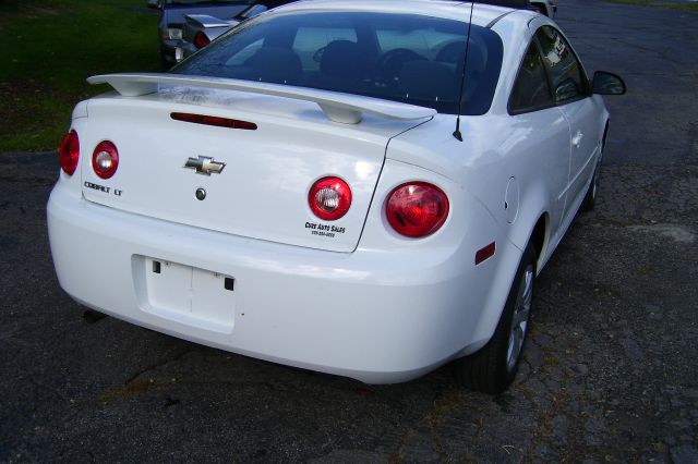 Chevrolet Cobalt 2009 photo 2