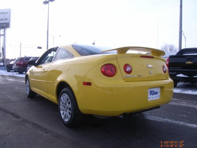 Chevrolet Cobalt 2009 photo 3