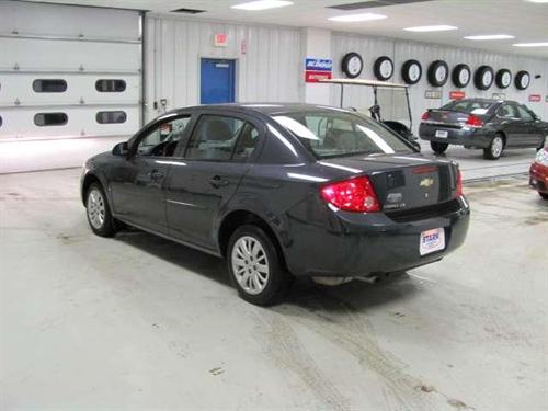 Chevrolet Cobalt 2009 photo 3