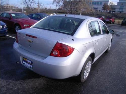 Chevrolet Cobalt 2009 photo 4