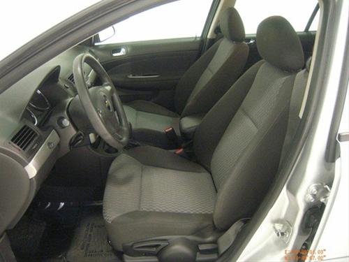 Chevrolet Cobalt 2009 photo 4