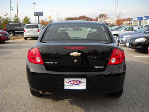 Chevrolet Cobalt 2009 photo 2