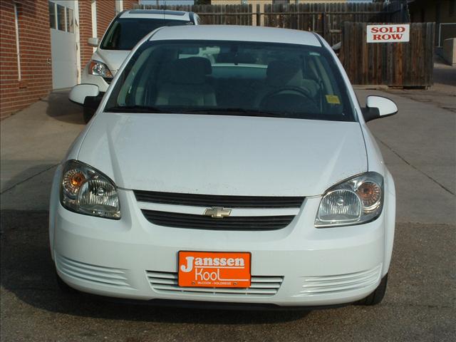 Chevrolet Cobalt 2009 photo 2
