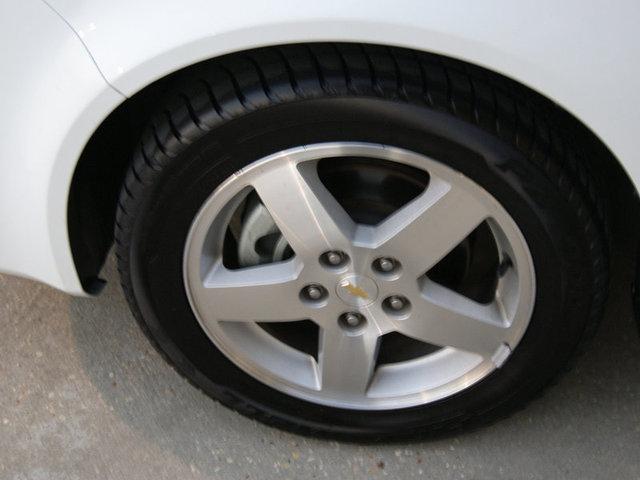 Chevrolet Cobalt 2009 photo 3