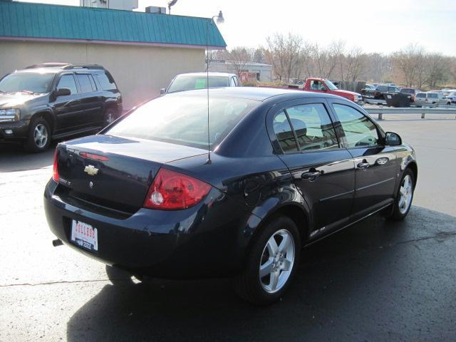 Chevrolet Cobalt 2009 photo 2