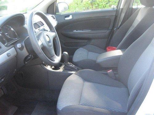 Chevrolet Cobalt 2009 photo 4