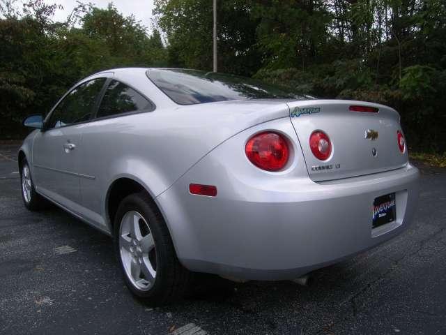 Chevrolet Cobalt 2009 photo 2