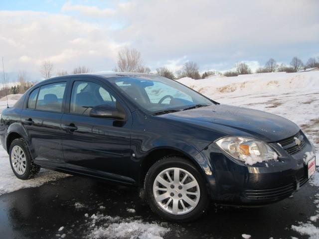 Chevrolet Cobalt 2009 photo 2