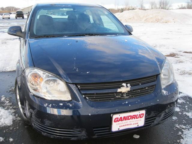 Chevrolet Cobalt 2009 photo 3