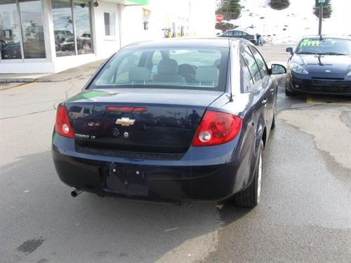 Chevrolet Cobalt 2009 photo 3