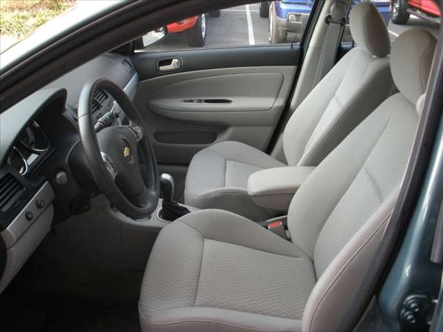 Chevrolet Cobalt 2009 photo 4
