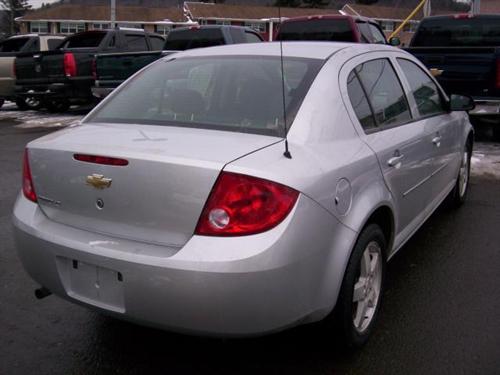 Chevrolet Cobalt 2009 photo 3