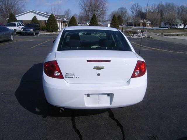 Chevrolet Cobalt 2009 photo 2